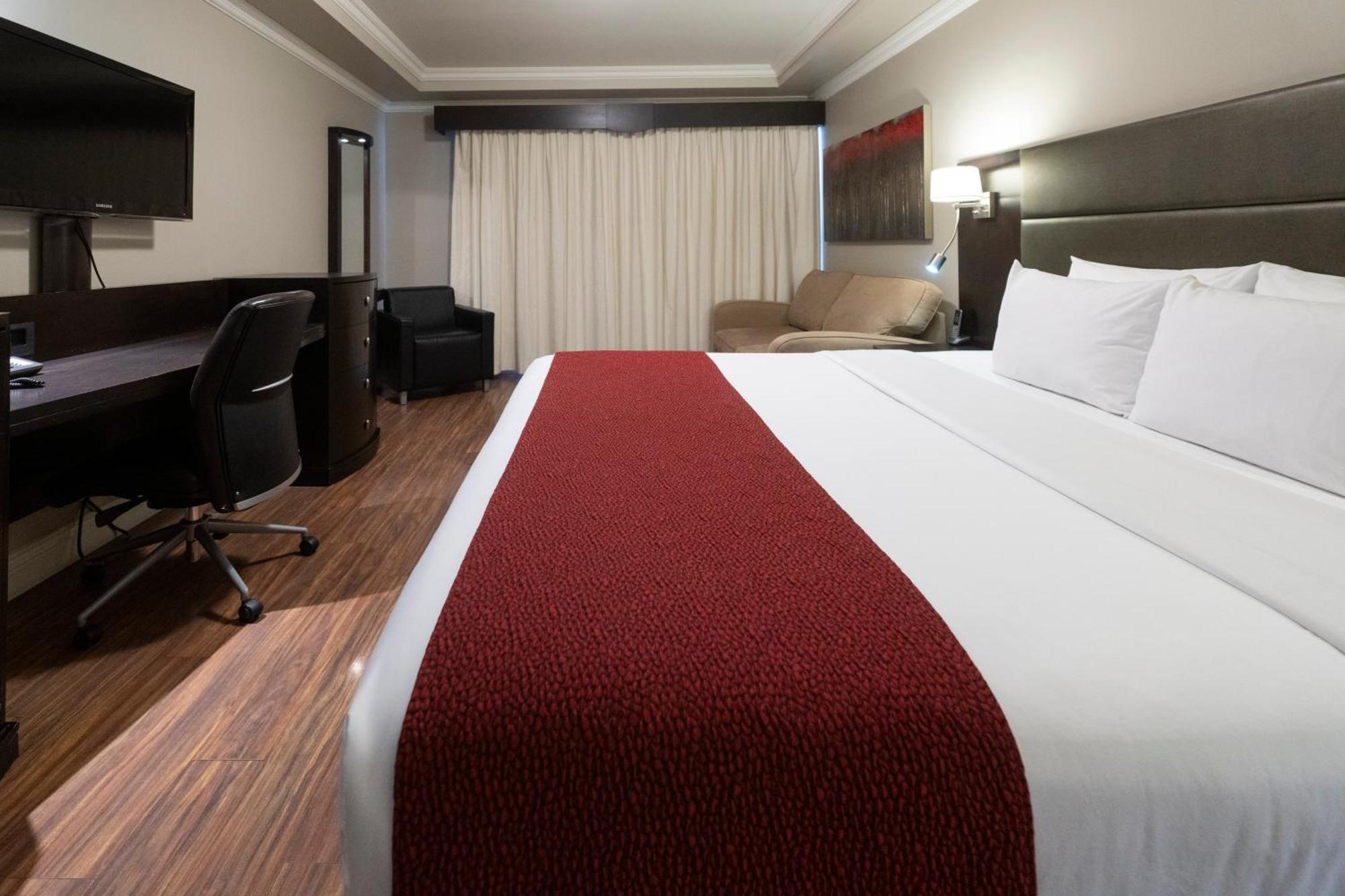 Hotel & Suites Le Dauphin Drummondville Exterior foto